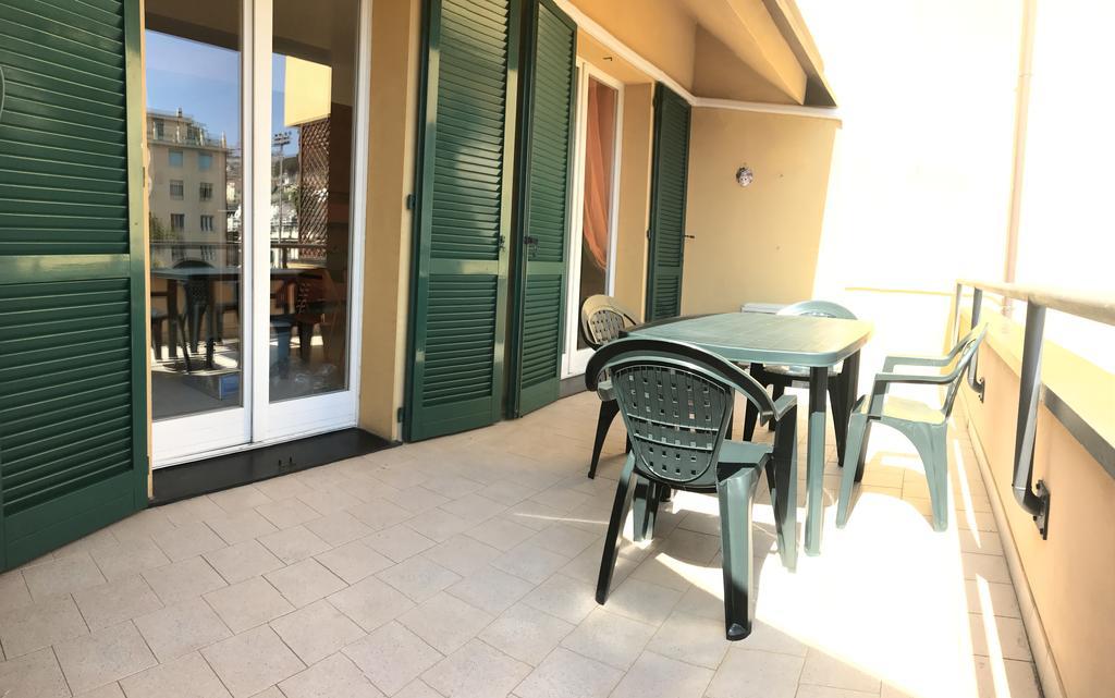 Flat Acquamarina Sanremo